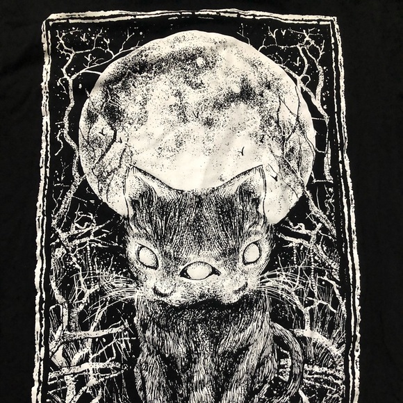 Alternative Black Graphic Tee - Picture 3 of 3